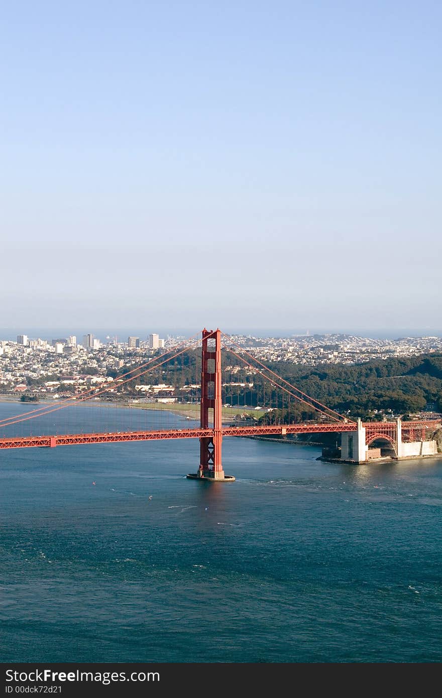 View of the Golden Gate Bridge, San Diego, San Francisco Bay