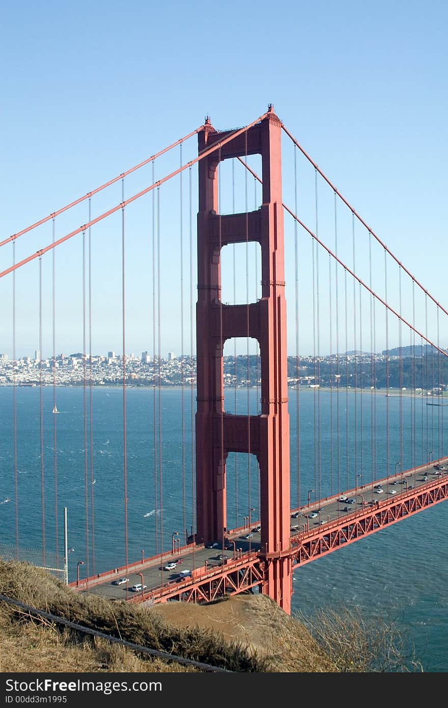 View of the Golden Gate Bridge, San Diego, San Francisco Bay