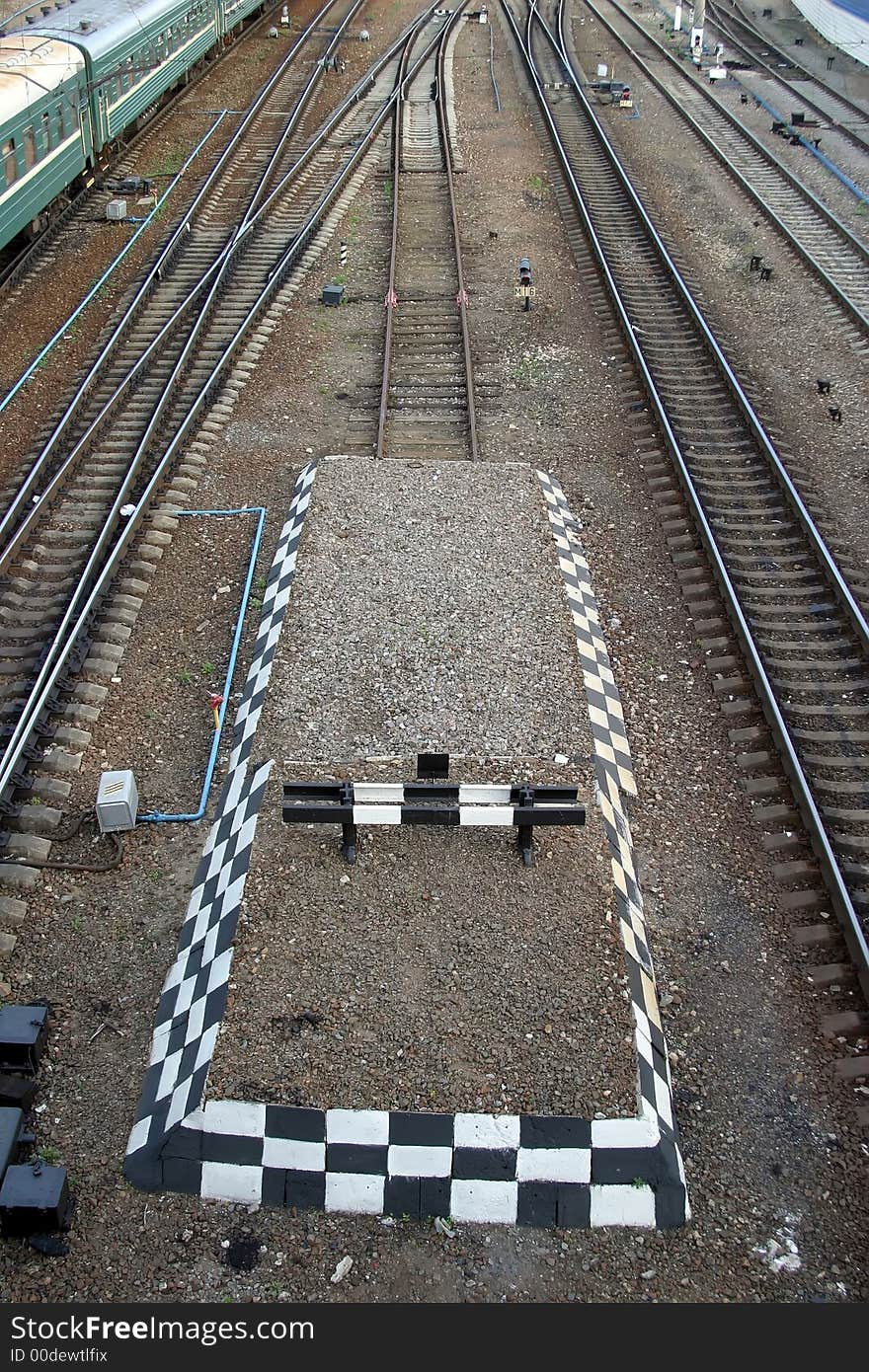 Review to a railway deadlock from a foot-bridge not far from the railway station