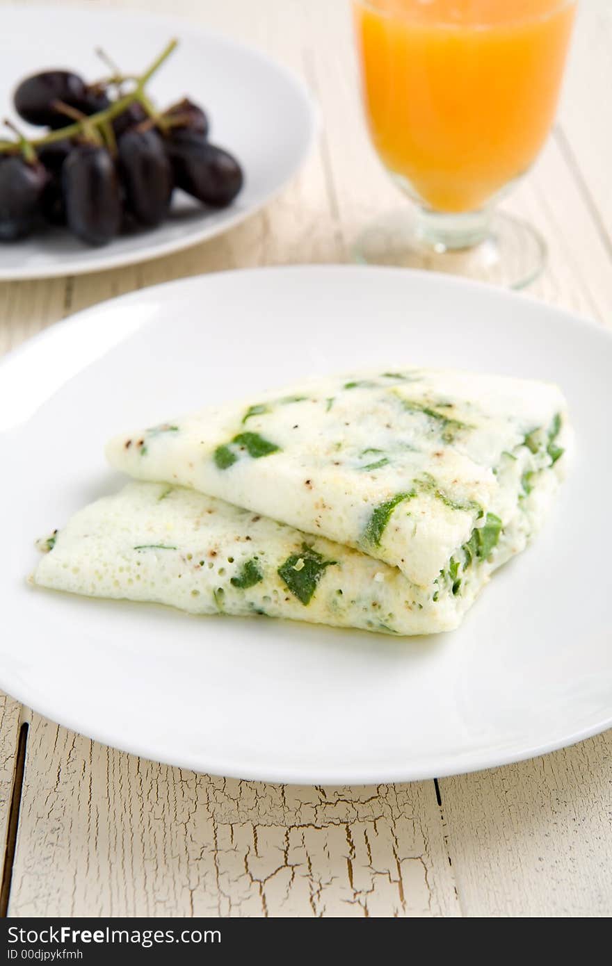 Egg white and spinach omelet