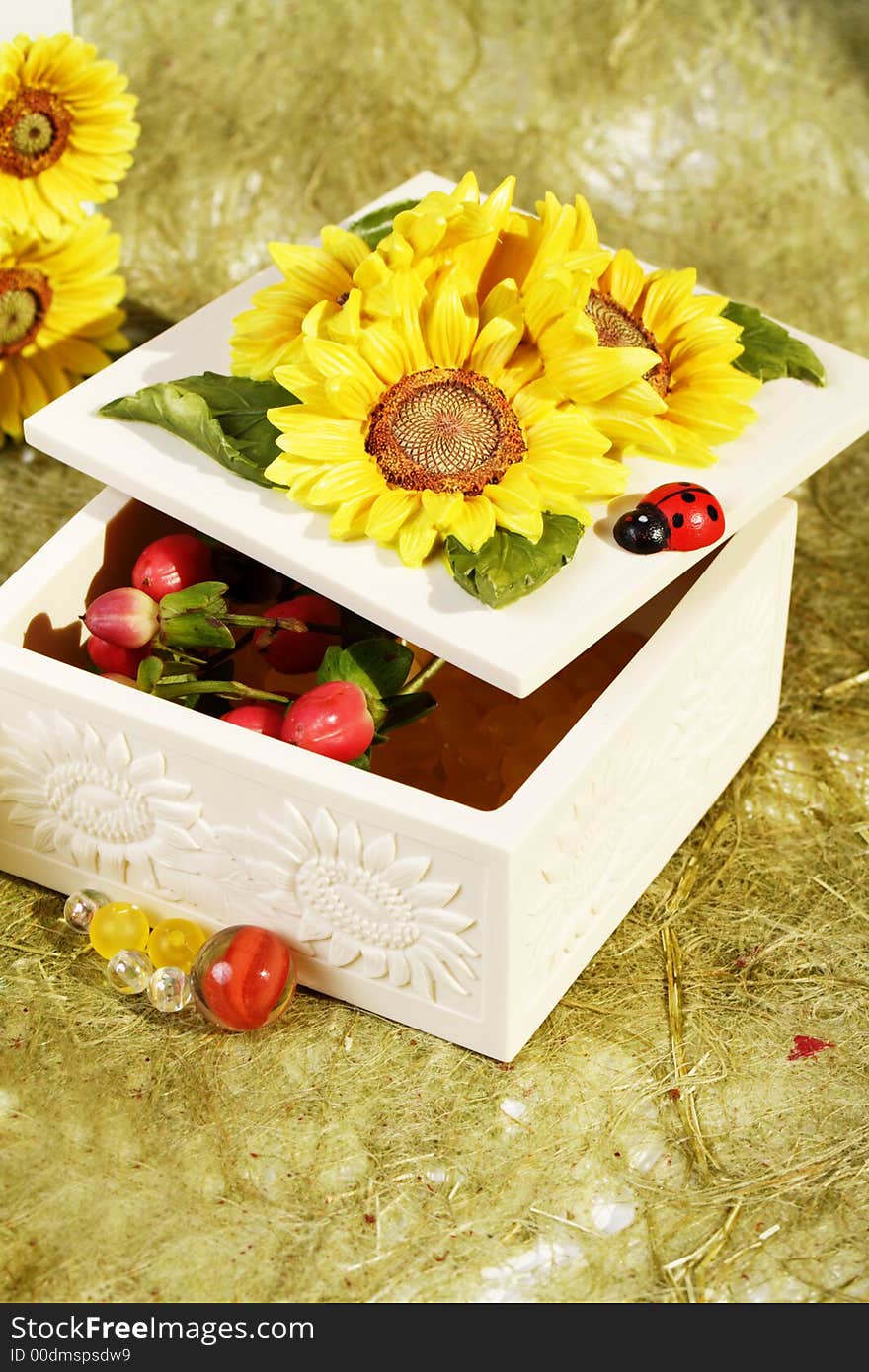 Springtime, flower and ceramic box