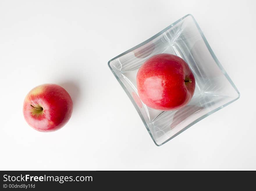 Apples and vase