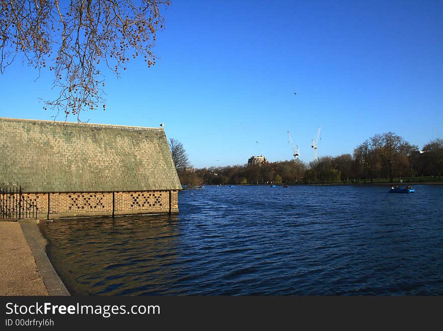 The serpentine lake