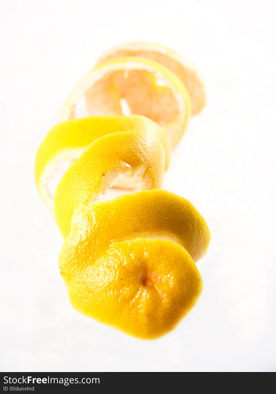 Grapefruit peel