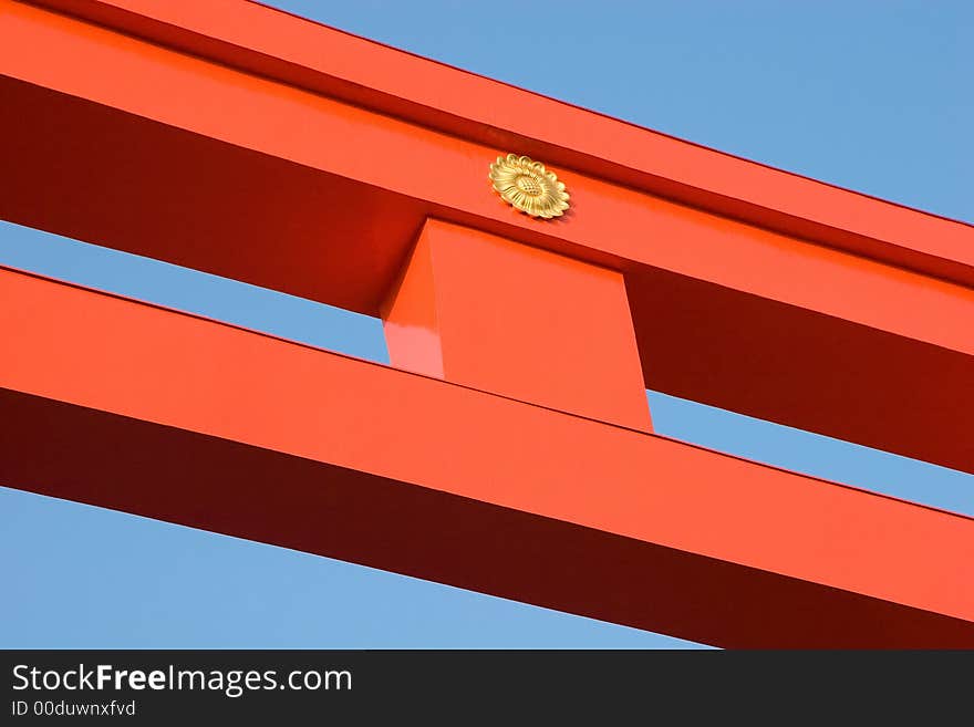 Giant wooden torii (Shinto gate) in front of Heian Shrine, in Kyoto, Japan. Giant wooden torii (Shinto gate) in front of Heian Shrine, in Kyoto, Japan.