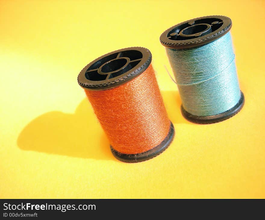 Sewing - reel wires 02