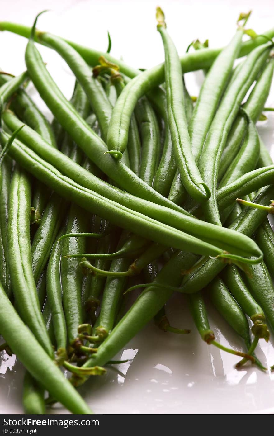 Fine green Beans, washed and wet