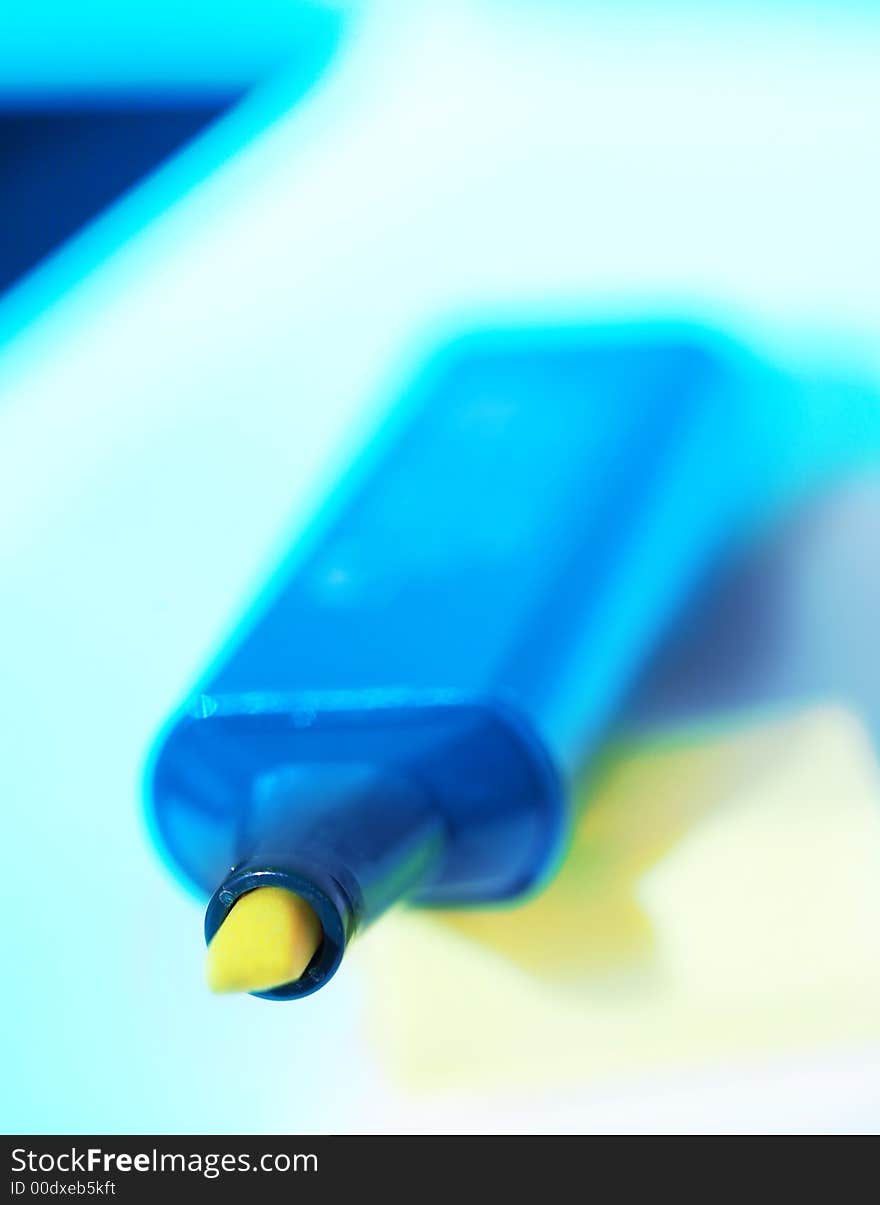 Yellow marker macro