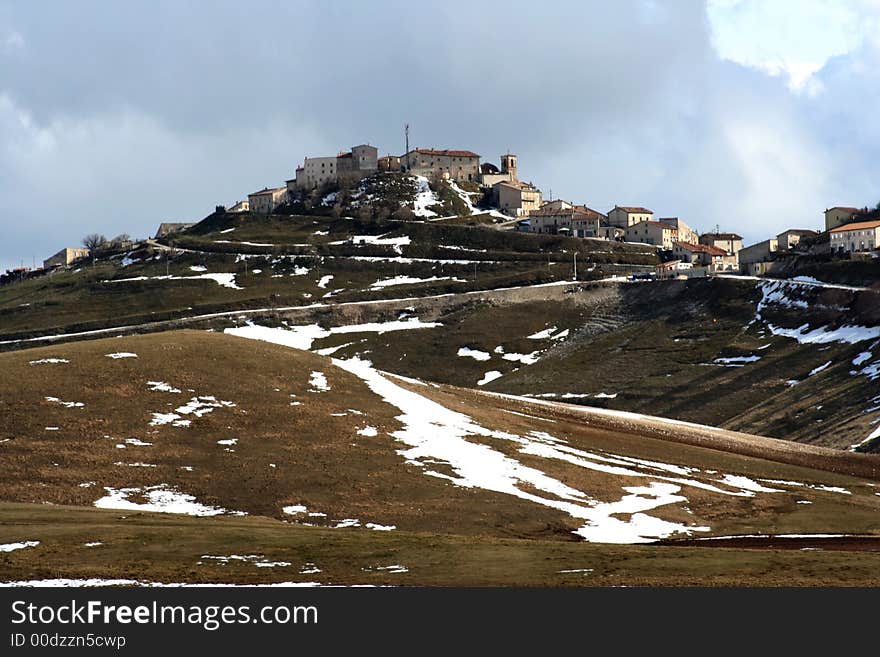 Castelluccio /winter landscape