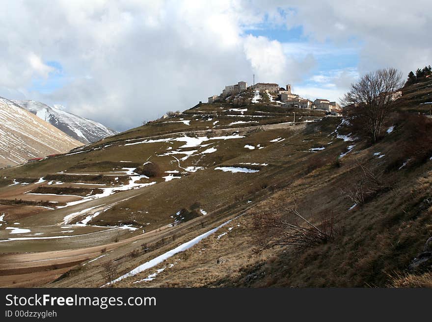 Castelluccio /winter landscape