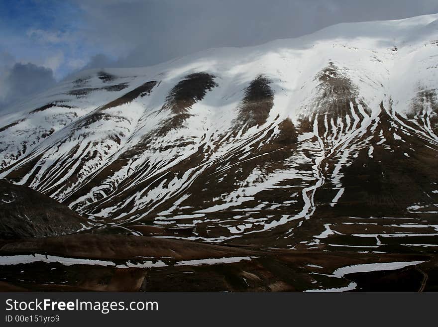 Castelluccio /winter landscape