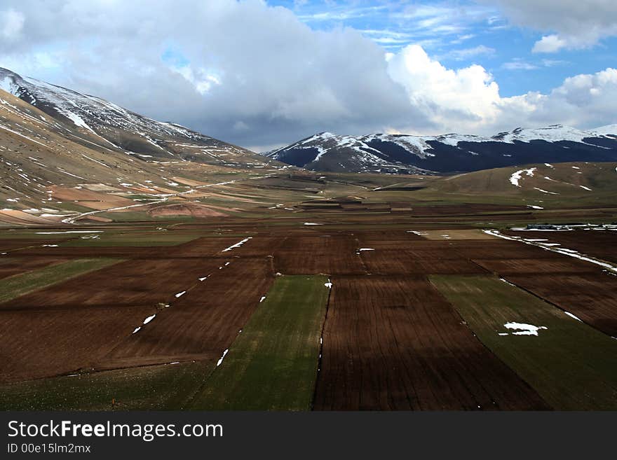 Castelluccio /winter landscape