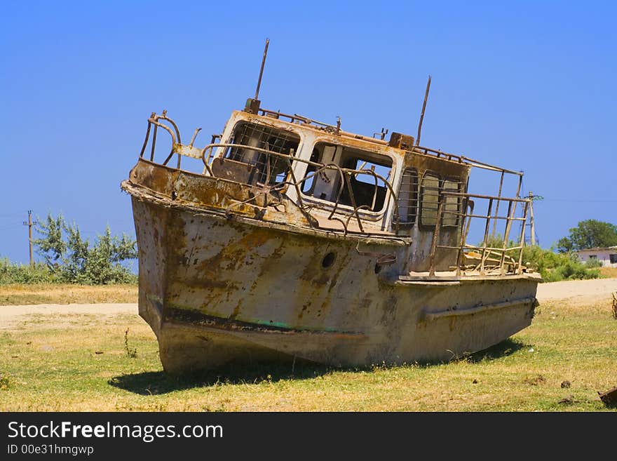 Wreck front view