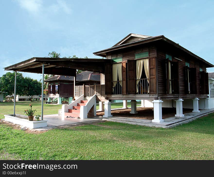 Old asian kampung house design