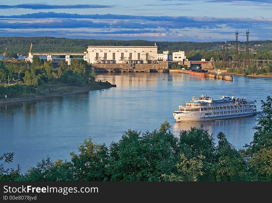 The tourist steam-ship has left a sluice and floating on the river