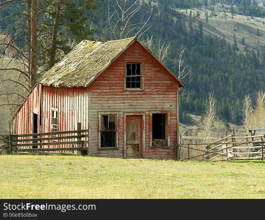 Abandoned Farmhouse