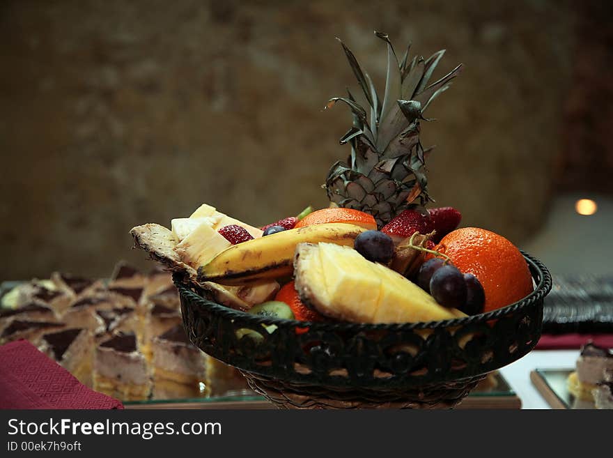 Fruit basket