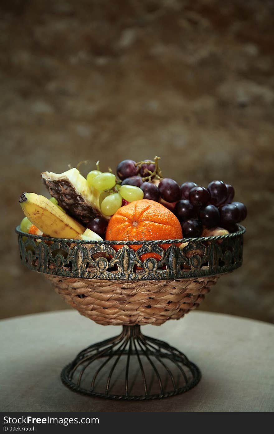 Fruit basket