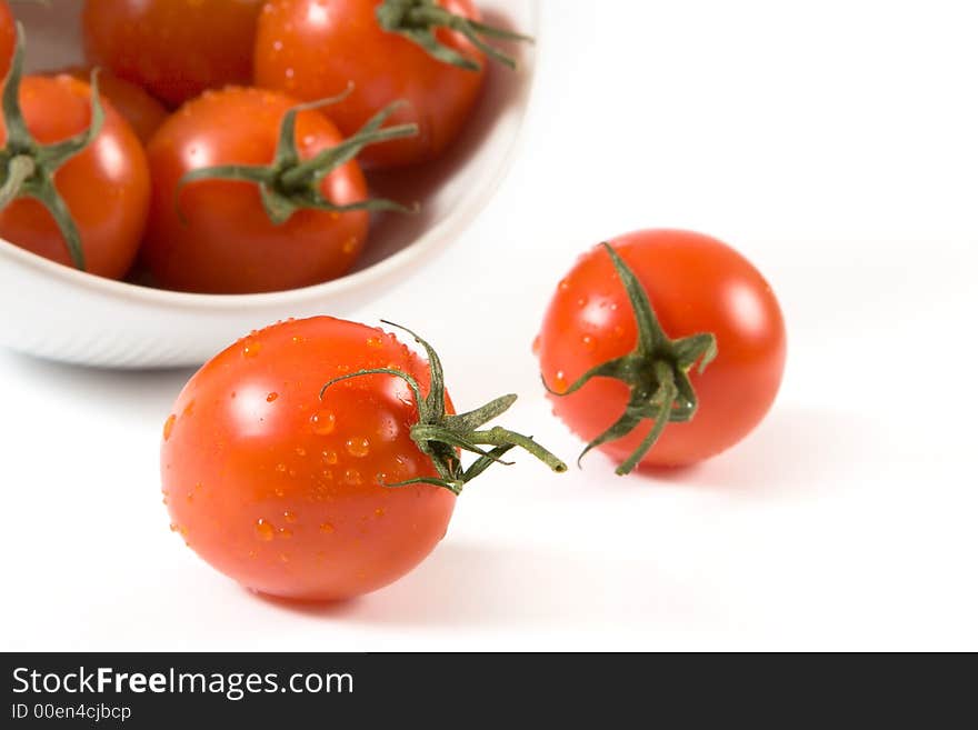 Cherry tomatoes in the white bowl