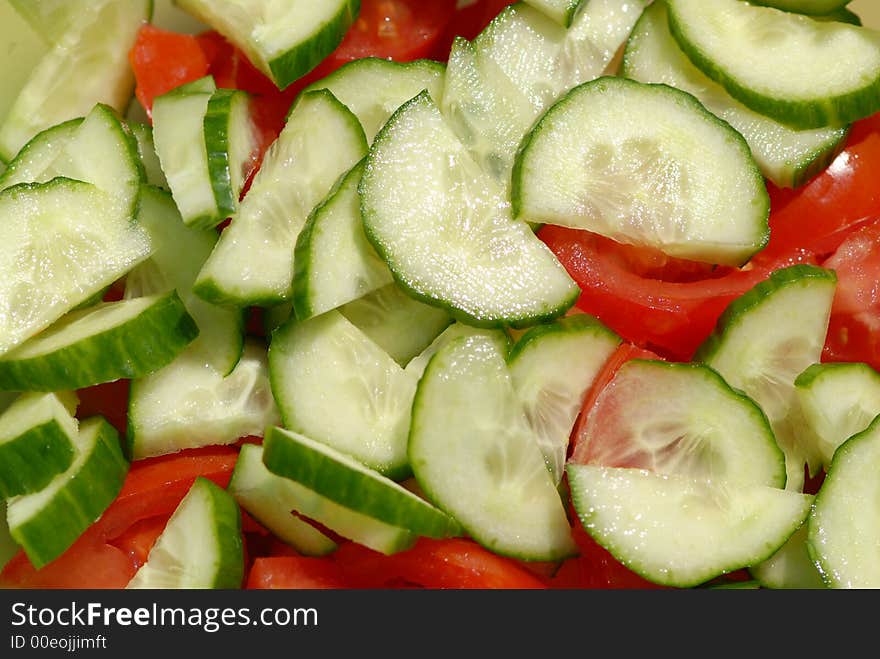 Cucumber-tomato salad