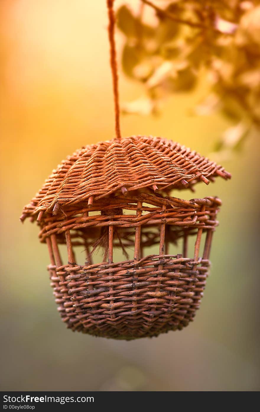 A photo of a hanging bird table (garden type)