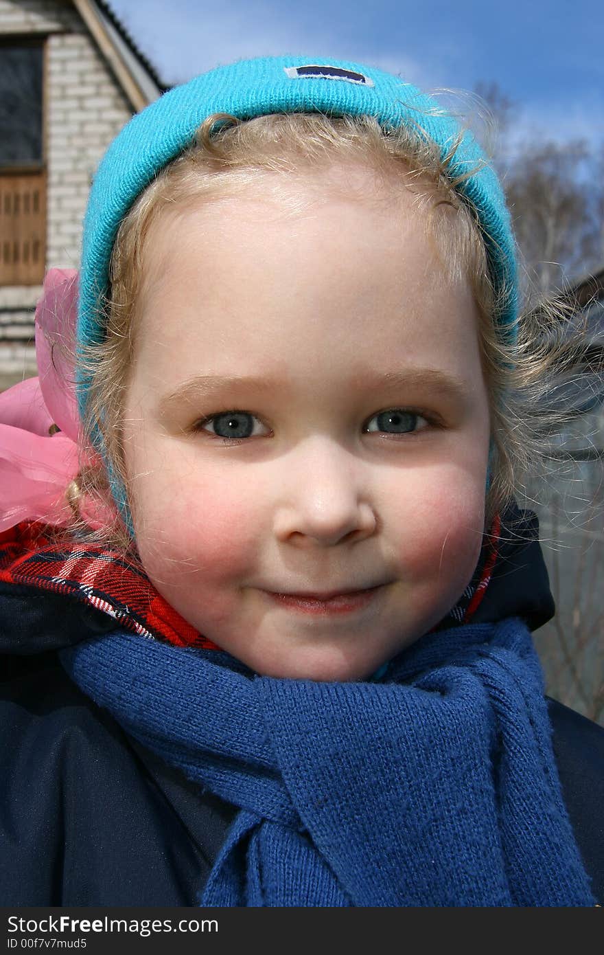 Portrait of a smiling girl on the nature. Portrait of a smiling girl on the nature.