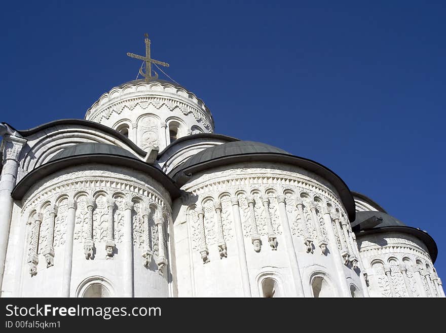 Roof of an altar, dome, cross