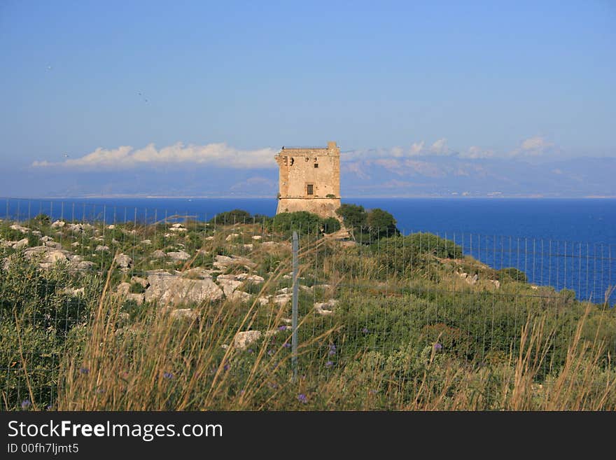 Amcient Normand construction. Architecture, history. sicliy, Italia. Mediterranean lanmdscape. Amcient Normand construction. Architecture, history. sicliy, Italia. Mediterranean lanmdscape.