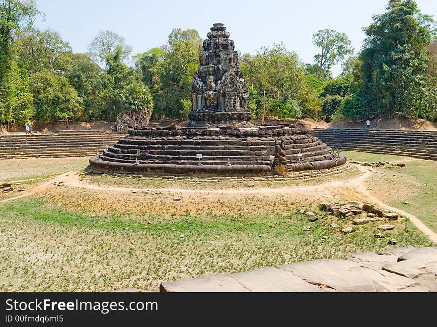 Neak Pean tower