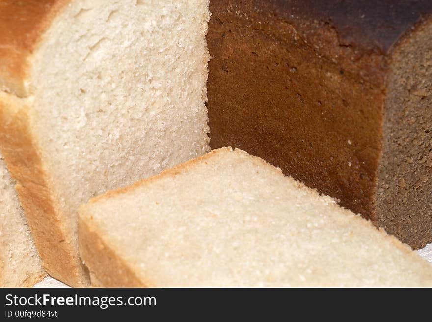 An image of slices of bread