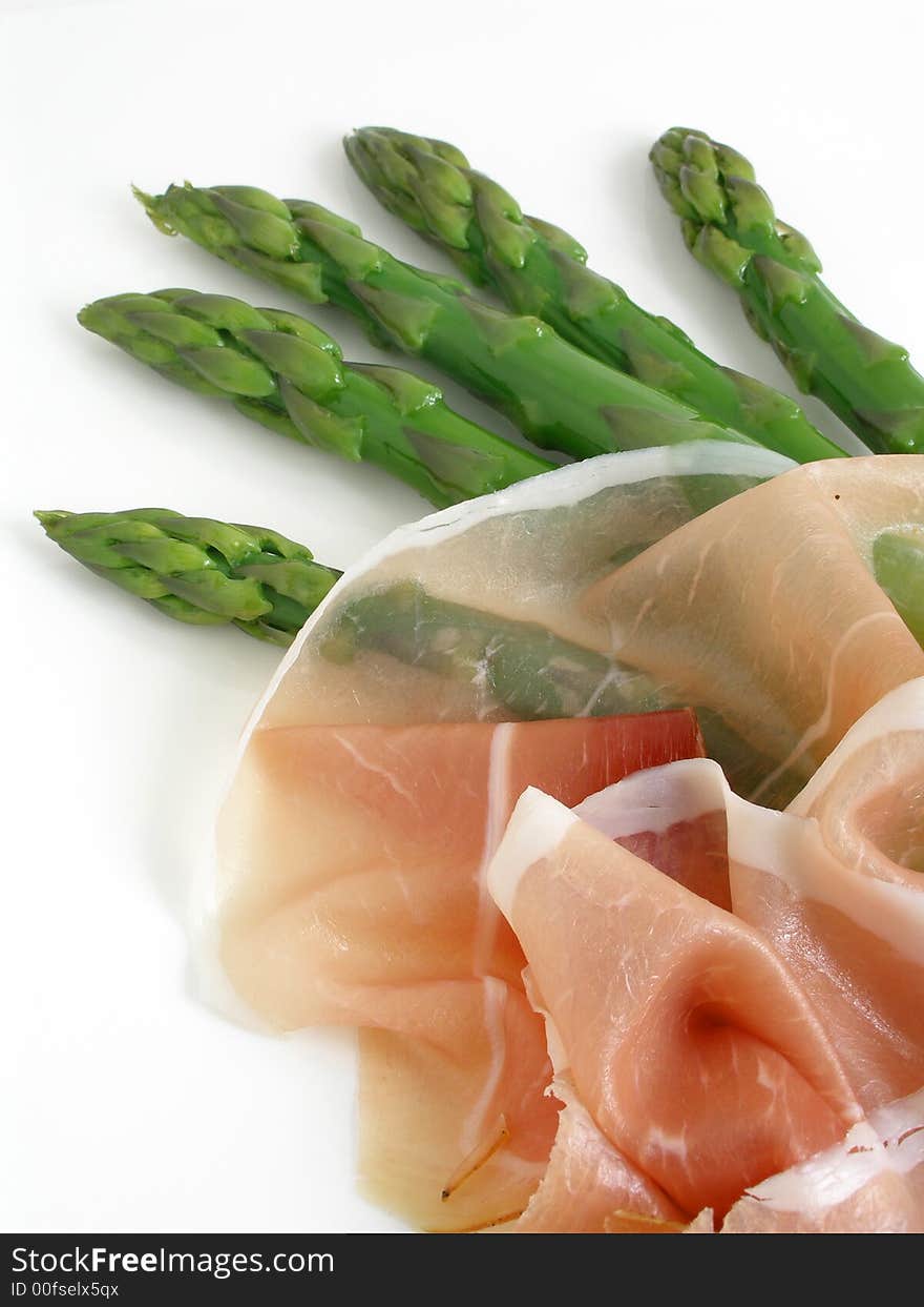 Asparagus and prosciutto