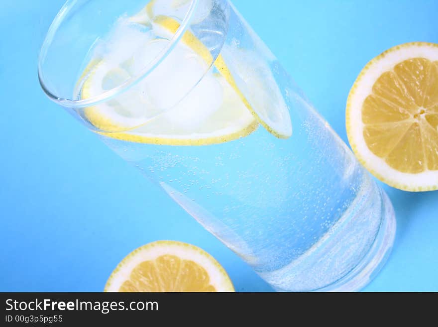 Water lemon-sparkling water,citron ang glass. Water lemon-sparkling water,citron ang glass