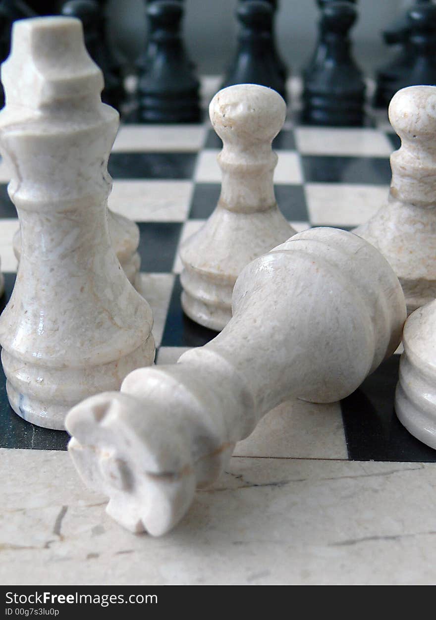 A chessmate position with white fall down queen. A chessmate position with white fall down queen