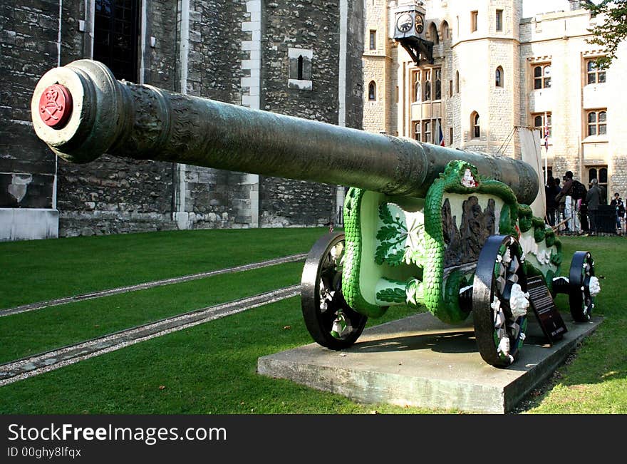 Tower of London Cannon, London, England