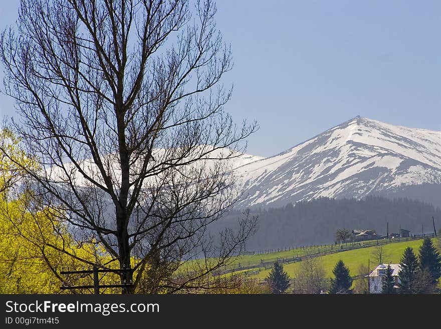 April in carpathian mountains