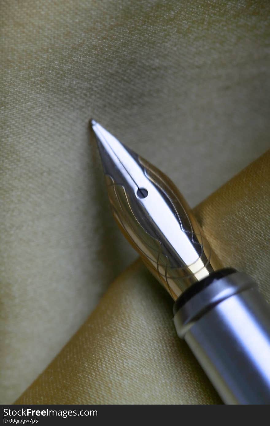 Classic Fountain Pen