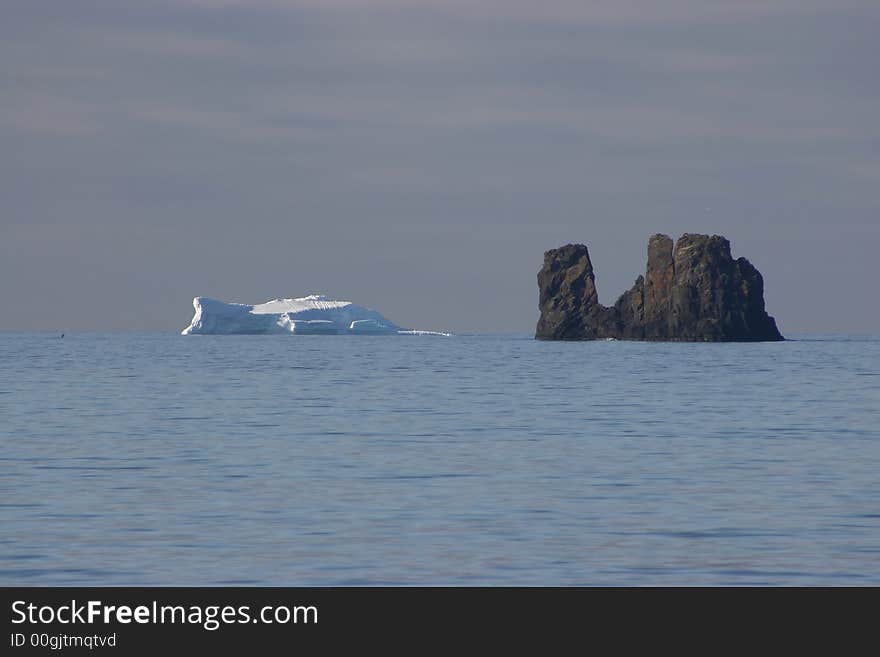 ICEBERG VS ROCK