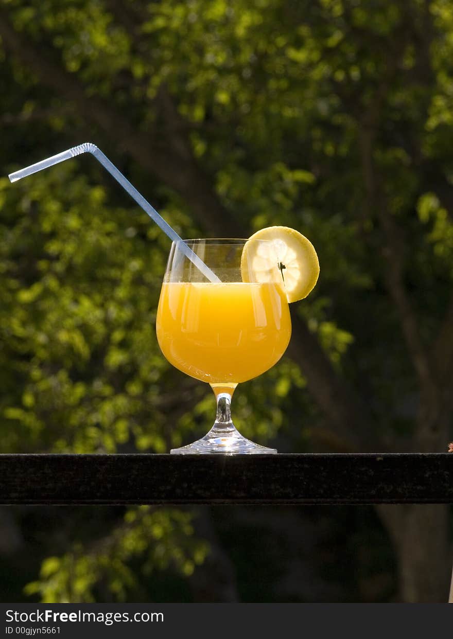 Picture of an glass with orange juice