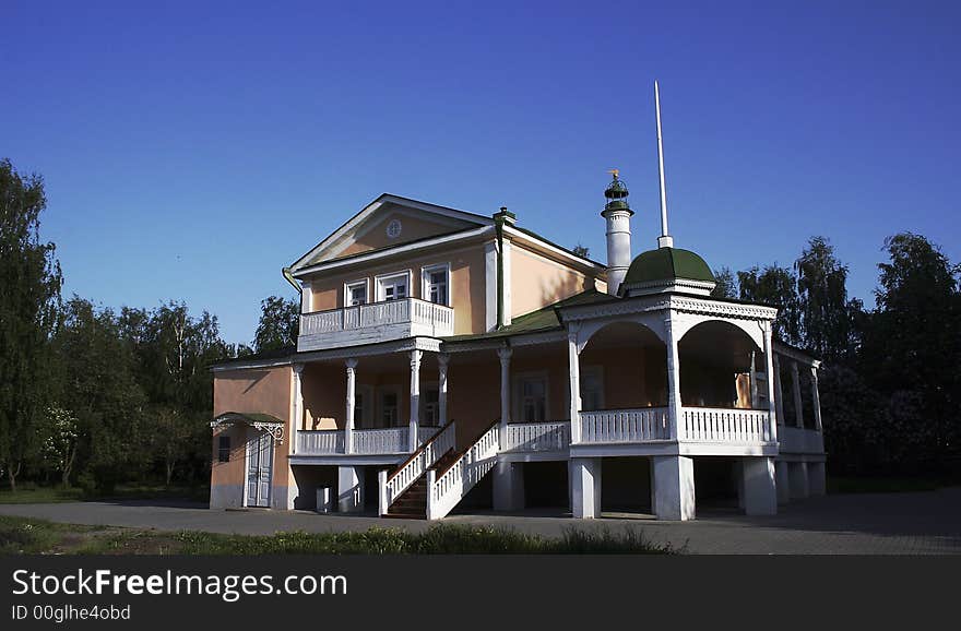 Old manor, approximately 1880-1890 where there lived the heroine of the novel Sergey Yesenin Anna Snezhina. Old manor, approximately 1880-1890 where there lived the heroine of the novel Sergey Yesenin Anna Snezhina