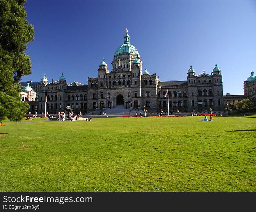 Parliment building in Victoria is a popular spot for locals eating lunch in the warm summer sun and families to just hang out. Parliment building in Victoria is a popular spot for locals eating lunch in the warm summer sun and families to just hang out.