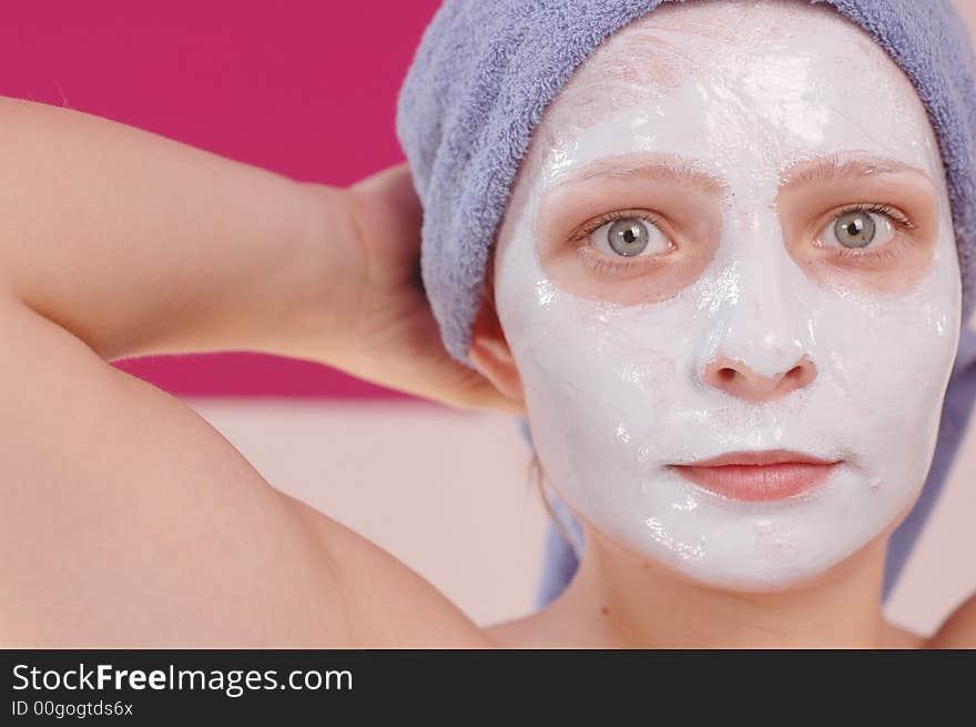 Refreshing mask to the face and beautiful woman. Refreshing mask to the face and beautiful woman