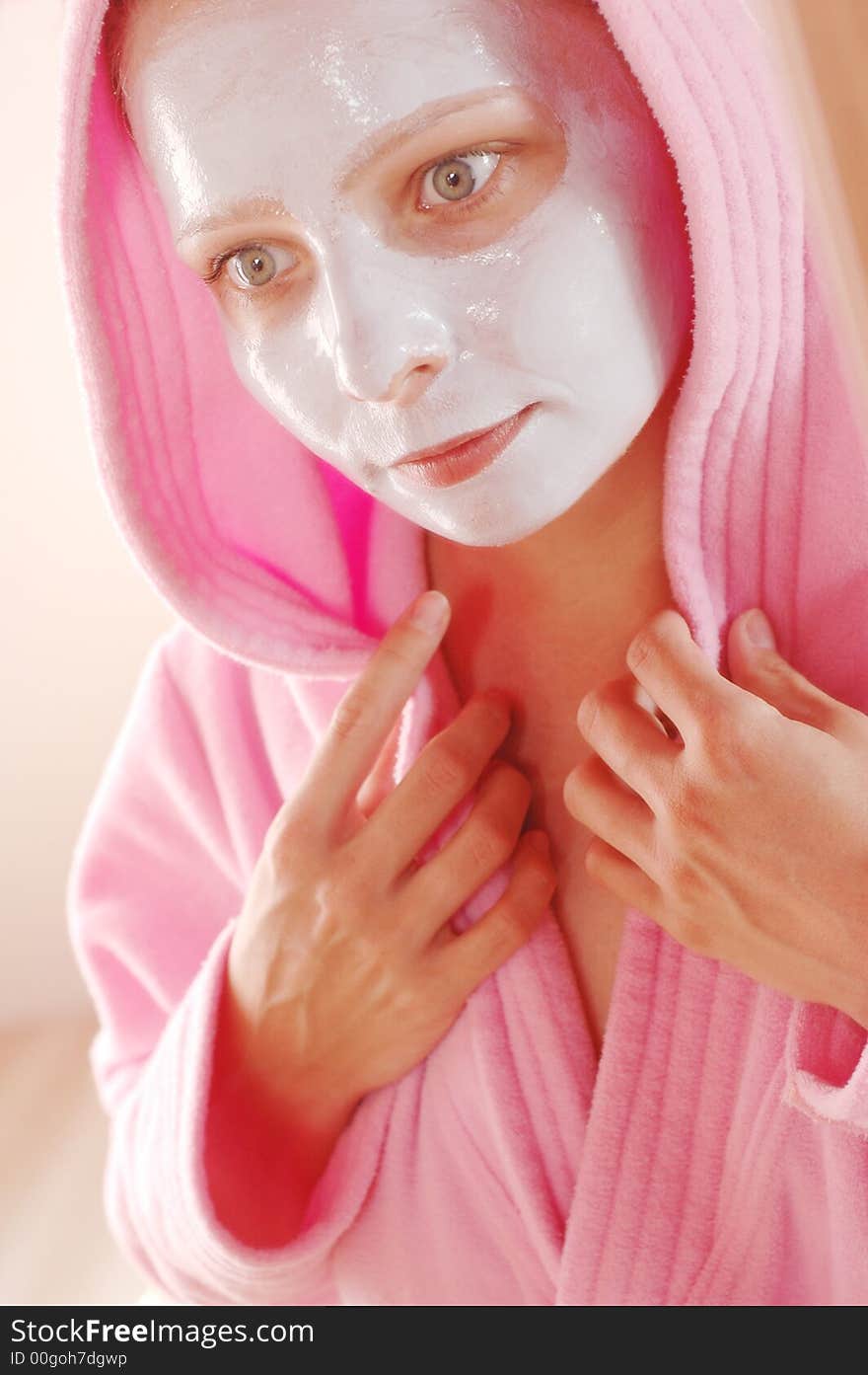 Refreshing mask to the face and beautiful woman. Refreshing mask to the face and beautiful woman