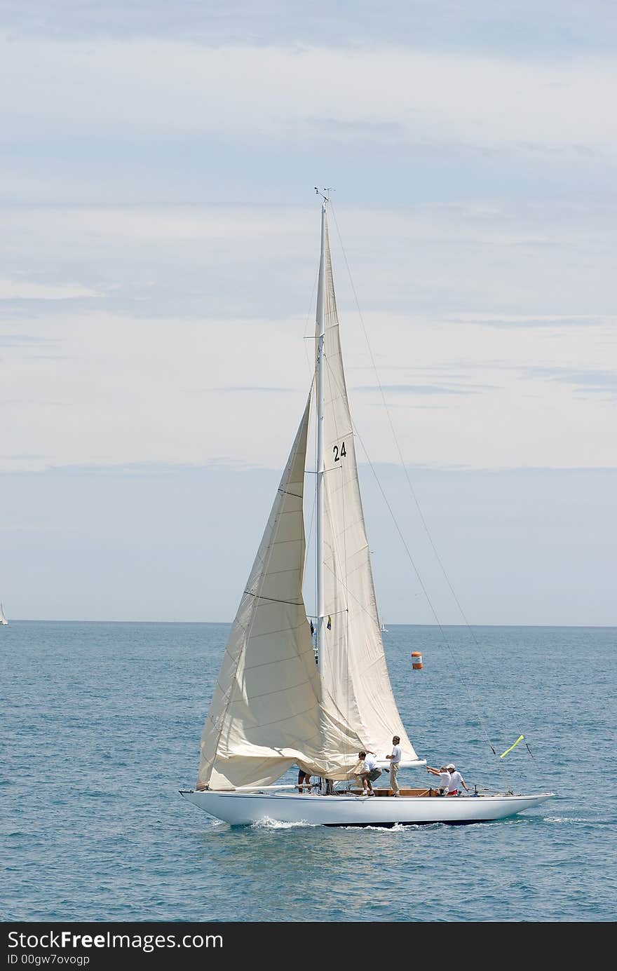 The Antibes ships races