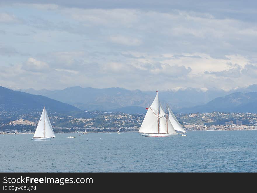 The Antibes ships races