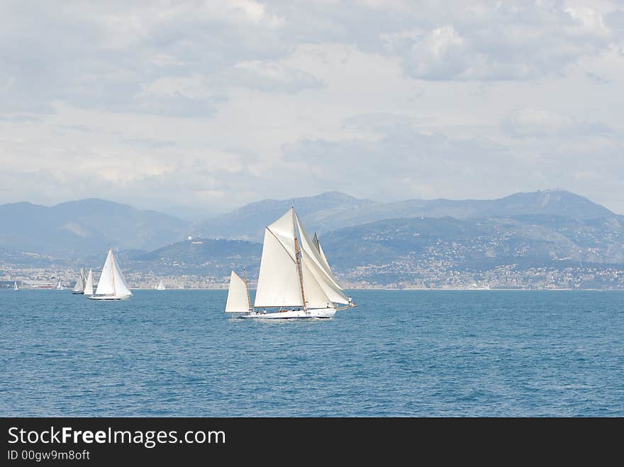 The Antibes ships races