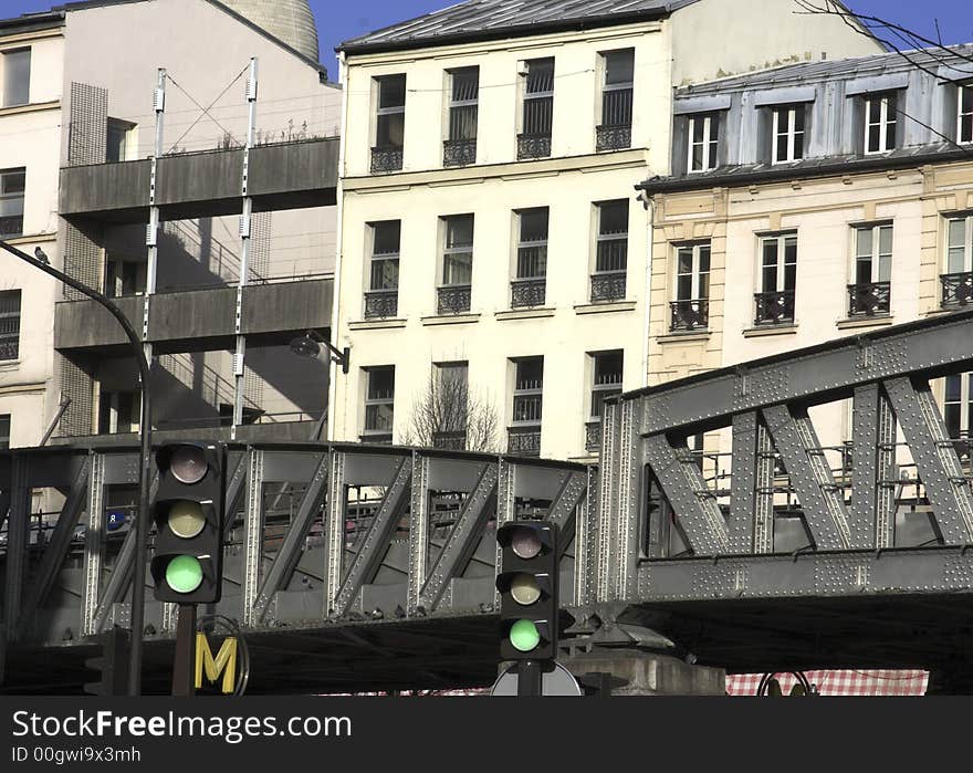 Paris And The Metro