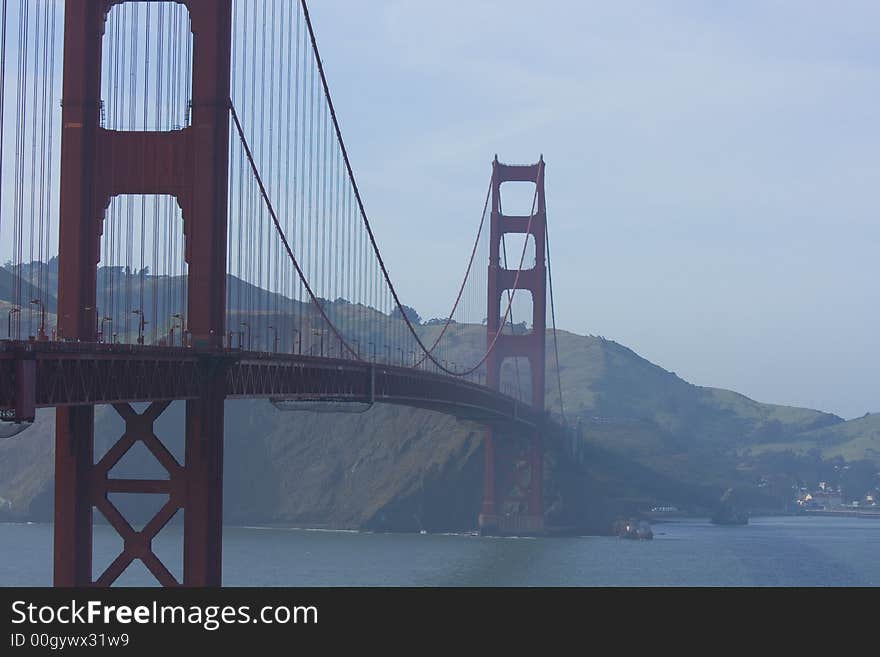 The famous Golden Gate Bridge in San Francisco