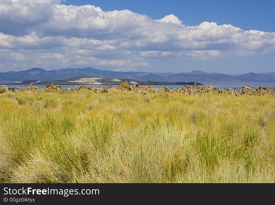 Tufa Formations At Mono Lake