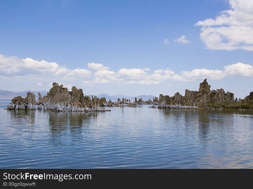 Tufa Formations At Mono Lake