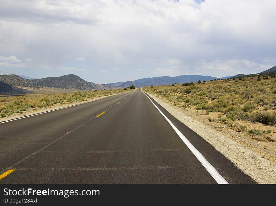 Straight Highway in Nevada / USA